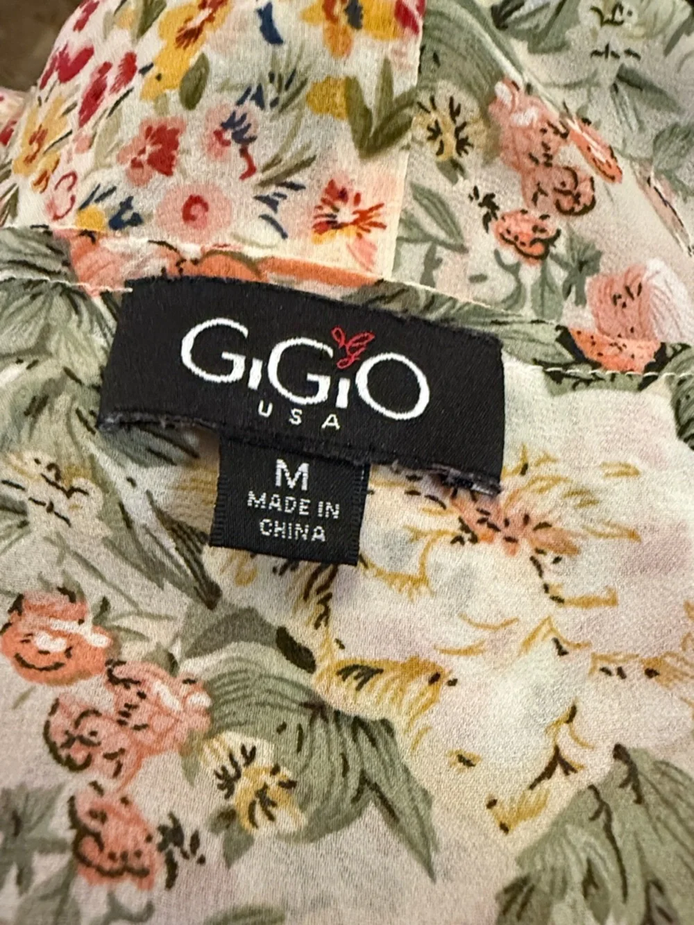 4/$30 Floral Mixed-Print Ruffle Tank Top - Pink size medium - Picture 3 of 4